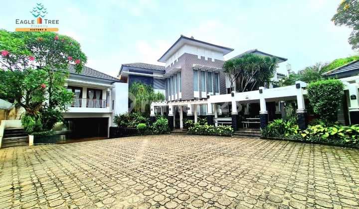 Rumah Sangat Luas Nuansa Resort With Private Pool Di Pesanggrahan