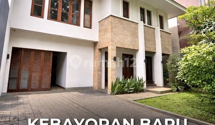 Rumah Bagus Terawat Siap Huni Lokasi Strategis Prime Area Dekat Sudirman Senayan di Kebayoran Baru