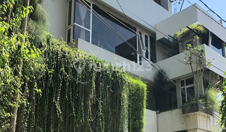 Rumah Modern Lux Furnished Full Marmer Bukit Linggar Bandung