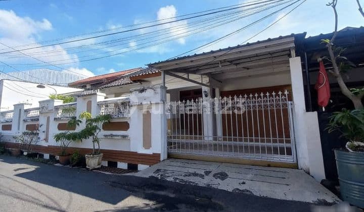 Rumah Bagus Tengah Kota Jl Krakatau Siap Huni