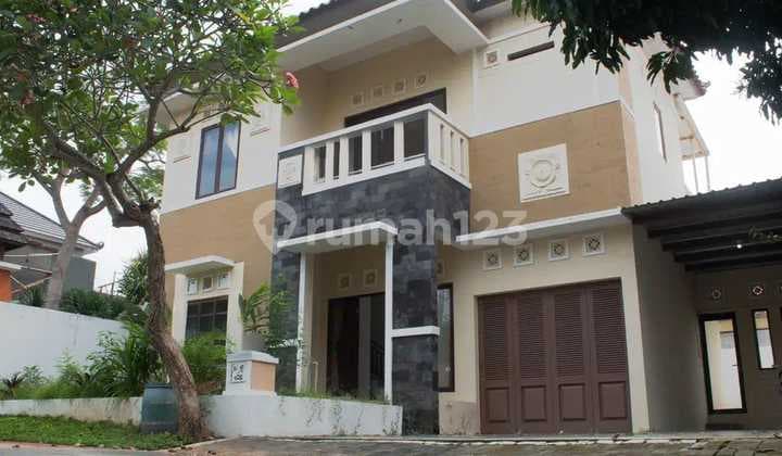 Rumah mewah 2 lantai beranda bali BSB city