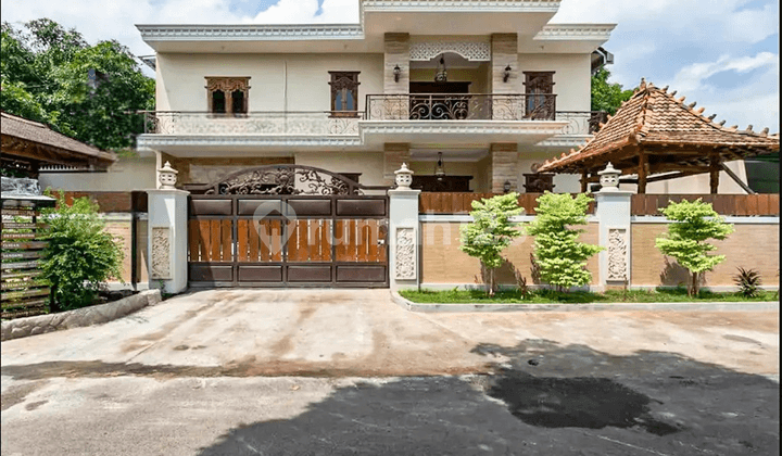 Jual Cepat Kost + Penginapan Jl Sawunggaling Banyumanik