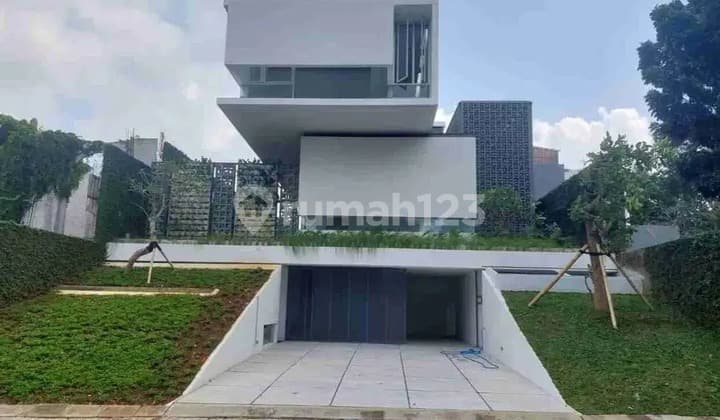 Semi Furnished Rumah Mewah Green Candi Dekat Akpol