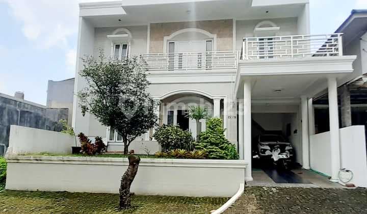 Rumah Mewah Graha Taman Pelangi Bsb City