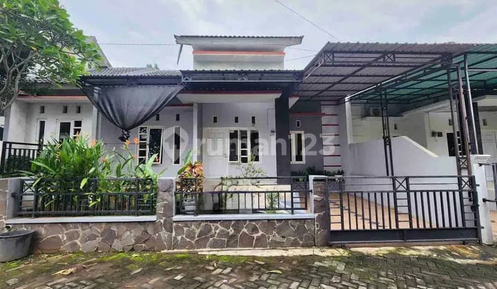 Rumah Bagus Permata Tembalang Mulawarman Siap Pakai