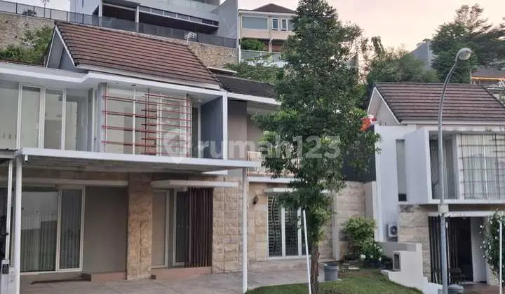Cheap Semi-Furnished Luxury House at Citragrand Sambiroto Tembalang