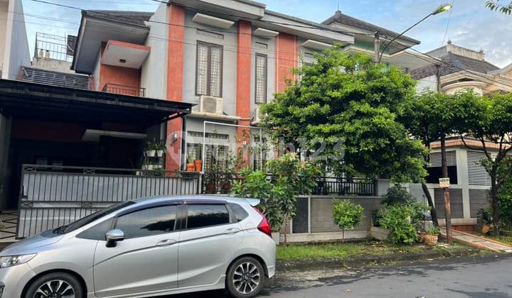 Dijual Rumah Nyaman & Sejuk di Kemang Pratama 3 Full Furnished