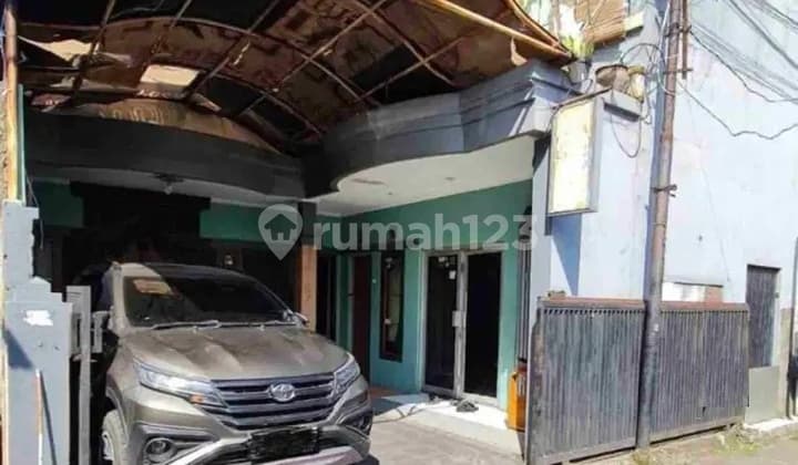 Rumah 2 lt di sayap otista Karanganyar astana anyar Bandung