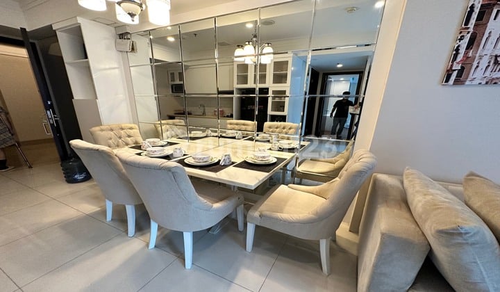Apartemen Casa Grande Phase 2 2 Kamar Tidur Furnished Baru