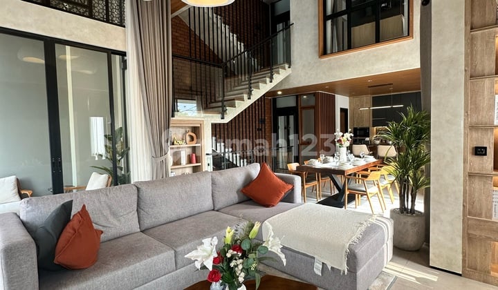 Rumah Bagus SHM di Wijaya