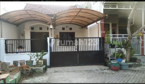 Rumah Siap Huni di Wiguna Gunung Anyar Dekat Upn Surabaya