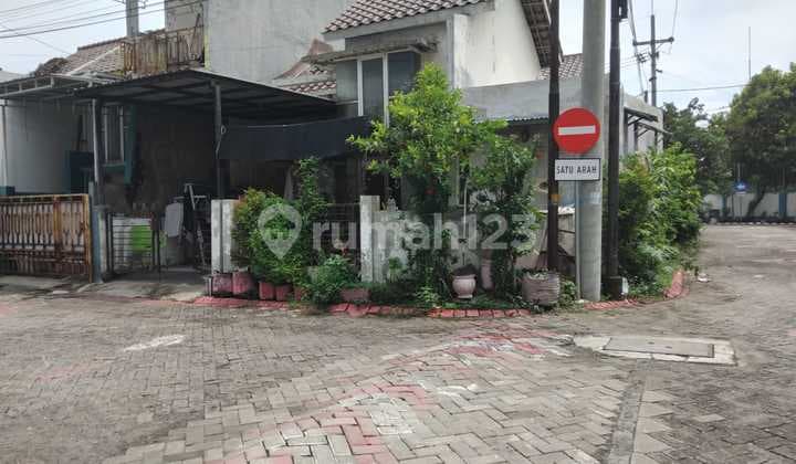 Dijual Rumah Hook Murah Di GREEN LAKE Wonorejo Rungkut Surabaya