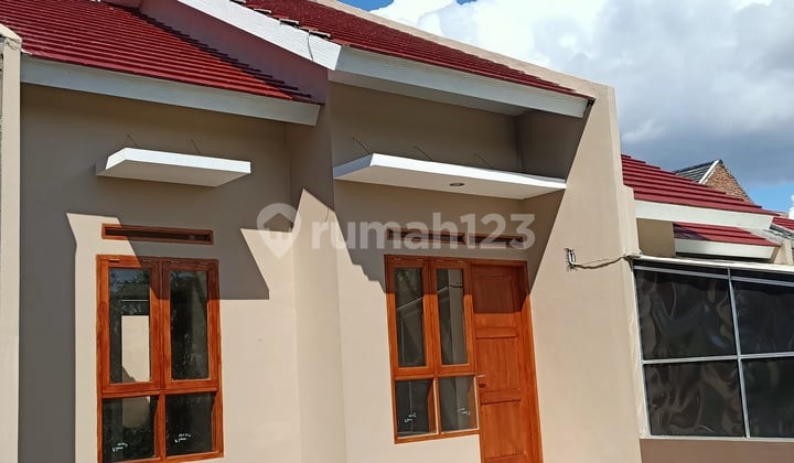Rumah Baru Mewah Ready Stok Sariwangi Kpr