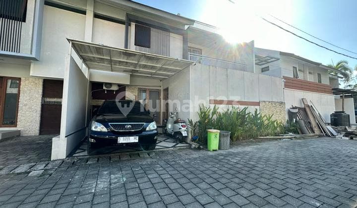 Dijual Rumah Semi Villa di Puri Gading Jimbaran, Bali