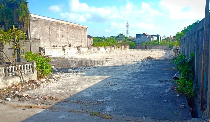 LAND IN PREMIUM IN SUNSET ROAD BADUNG BALI