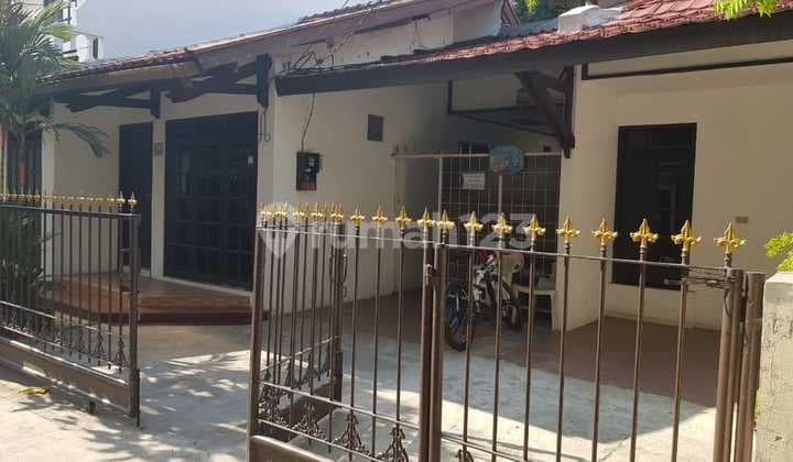 Jual Rumah 2 Lantai cocok untuk kos di radio dalam