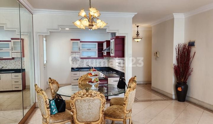 Jual Apartemen Itc Permata Hijau 3+1 BR Furnished