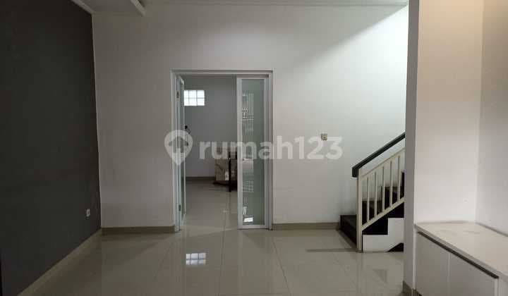 Disewakan Rumah Taman Kopo Indah 3 Bandung