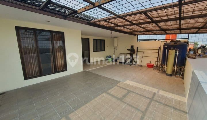 Dijual Ruko Rendeng Di Taman Kopo Indah 1