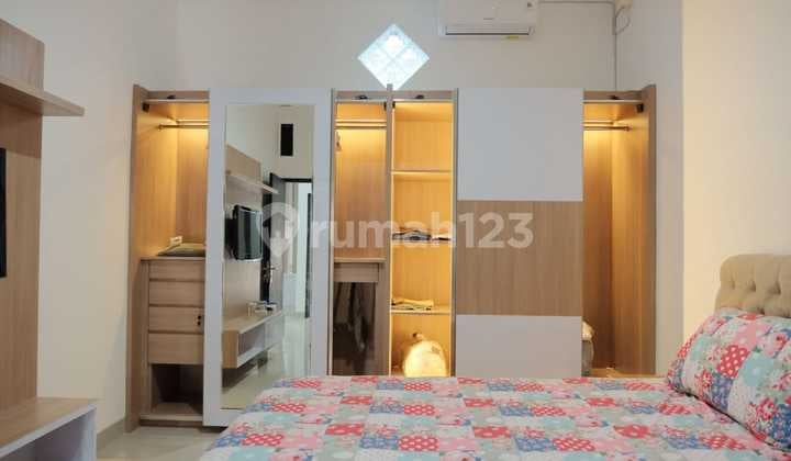 Rumah Taman Kopo Ketapang