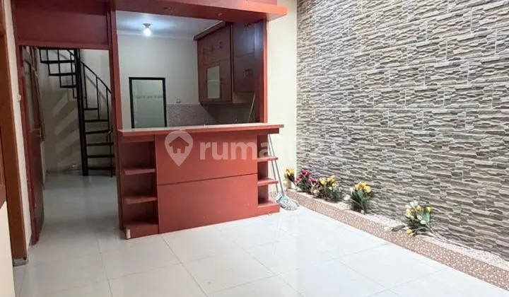 Disewakan Rumah Area Kurdi Kembar Tengah Kota