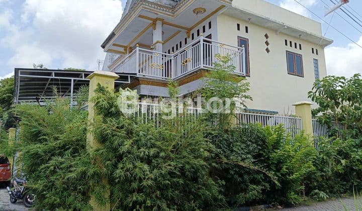 RUMAH HOOK STRATEGIS