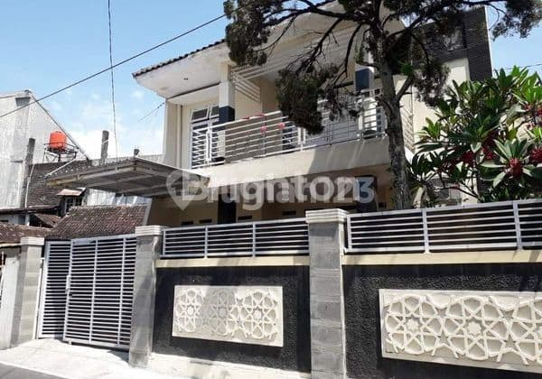 Affordable Luxury Ready-to-Occupy House in Manahan, Banjarsari, Solo