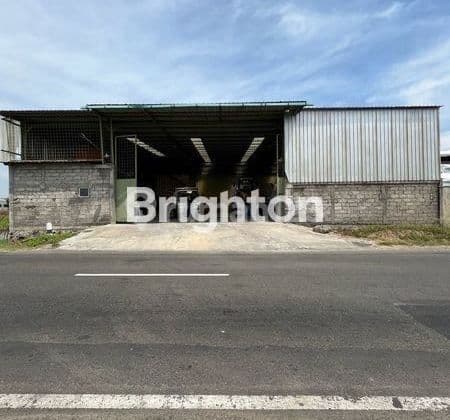 Gudang Murah Akses Kontainer di Bulakrejo Sukoharjo