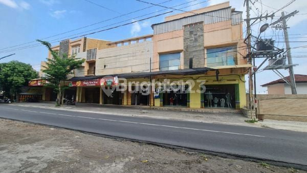 Affordable Shop House in Bustling Mojosongo Area, Jebres, Solo Affordable Shop House in Bustling Mojosongo Area, Jebres, Solo