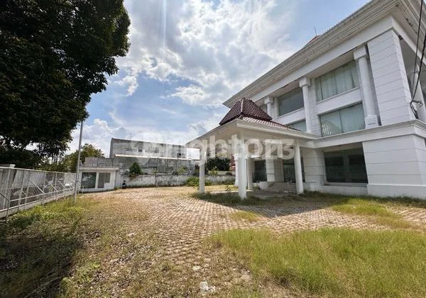 Sewa Gedung Kantor 4 Lantai Murah Di Solo Kota