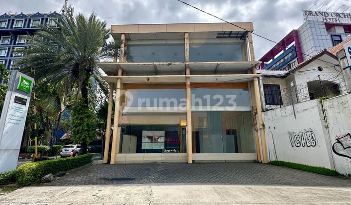 Sewa Ruko Murah Area Ramai Solo Kota Banjarsari