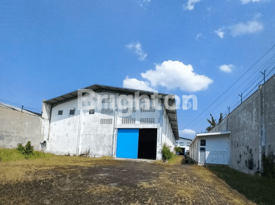 Gudang Murah Akses Kontainer Jaya Wijaya Mojosongo Jebres Solo