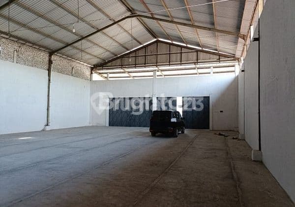 Dijual Gudang Murah di Semanggi Pasar Kliwon Solo