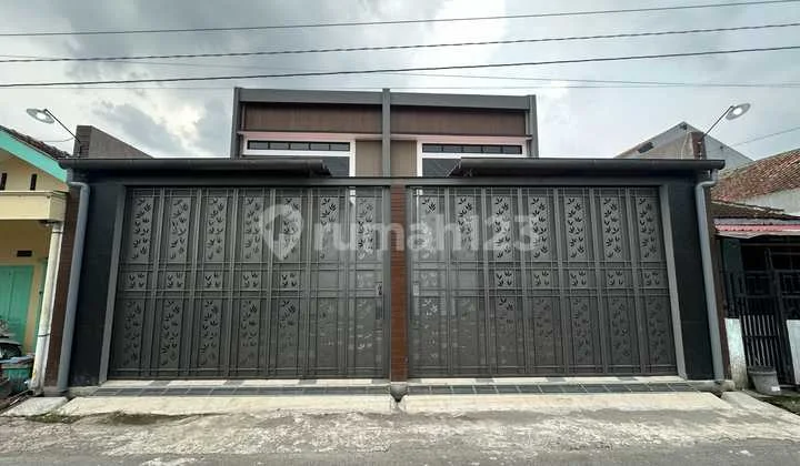 Rumah Minimalis Modern Dekat Pakuwon Mall Solo Baru Grogol