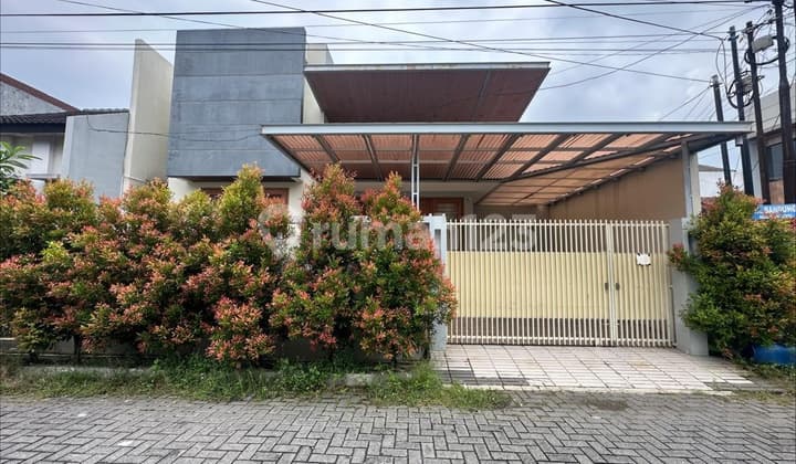 Rumah Hook Murah Solo Baru Grogol Sukoharjo