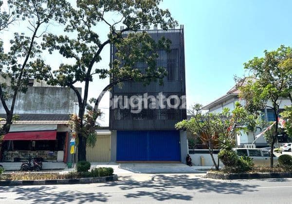 Sewa Ruko Baru 3 Lantai Murah di Jebres Solo Kota