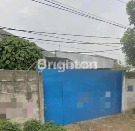 Gudang Akses Kontainer di Gentan Baki Sukoharjo