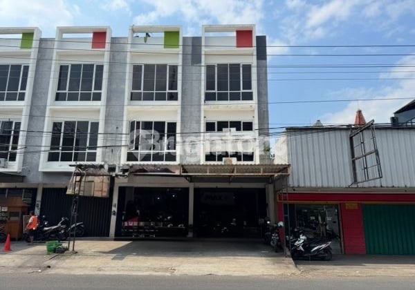 Ruko Murah Strategis Dekat Stasiun Bapalan Solo Banjarsari