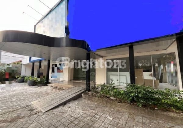 Sewa Ruko Ruang Usaha Solo Dekat Stadion Manahan