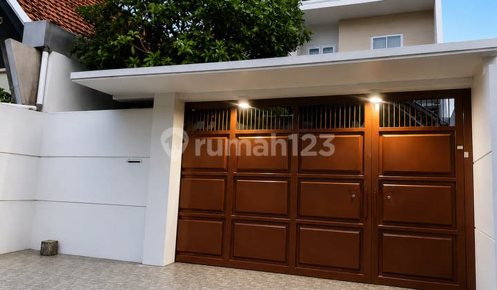 Affordable Ready-to-Occupy House in Downtown Serengan, Solo City.
