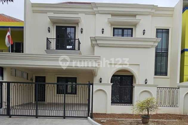 Jual Rumah Private Poll di kota wisata cibubur, Cibubur