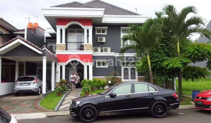 Jual Rumah Furnished Bagus di Kota wisata cibubur, Cibubur