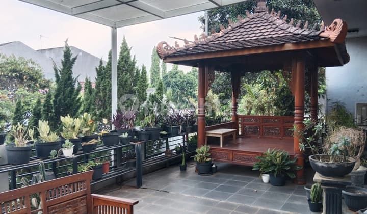 For Sale Nice 3-Story House at The address cibubur, Cibubur