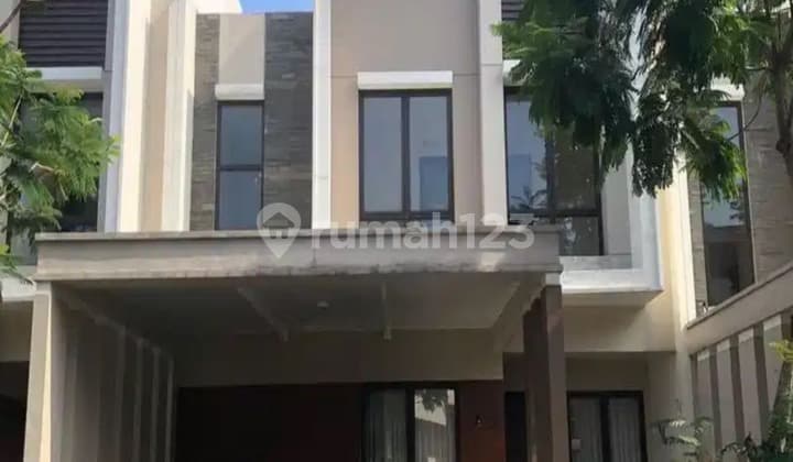 Jual Rumah Siap Huni di Podomoro golf view cibubur, Cibubur