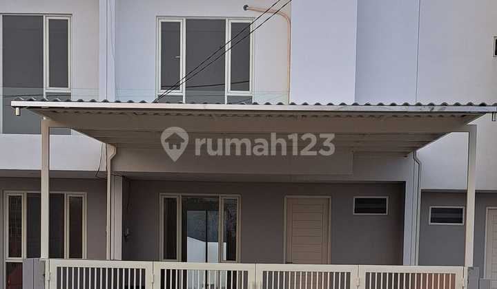 Dijual Rumah Baru Ready Siap Huni Daerah Dian Istana Surabaya