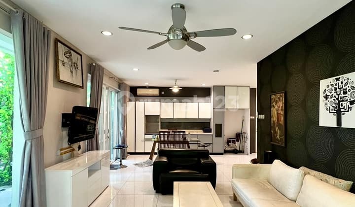 For Rent Nice House In Kebayoran Baru