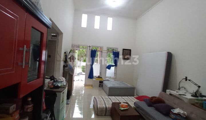Ðijual Rumah Bagus Siap Huni Di Perum Komplek Kemang Regency.