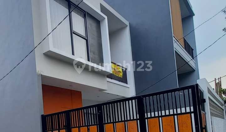 4 Dijual Rumah Baru 2lt Siap Huni Di Depok