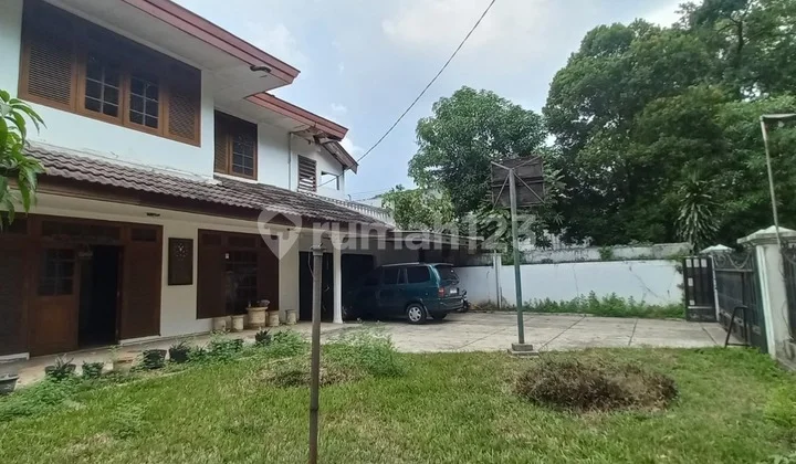 Dijual Lahan Bonus Rumah Lama (butuh Renovasi) Kebayoran Lama