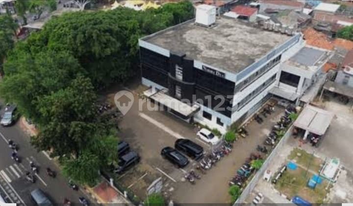 4 Dijual Gedung Kantor Grade C Hit Tanah Cilandak, Jkt Selatan.
